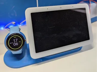 Pixel Watch 2 caricatore e dock Nest Hub