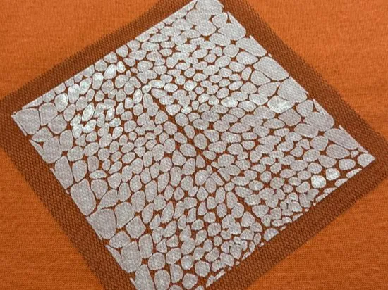3D-gedruckte (textilartige) Applikation auf Mesh