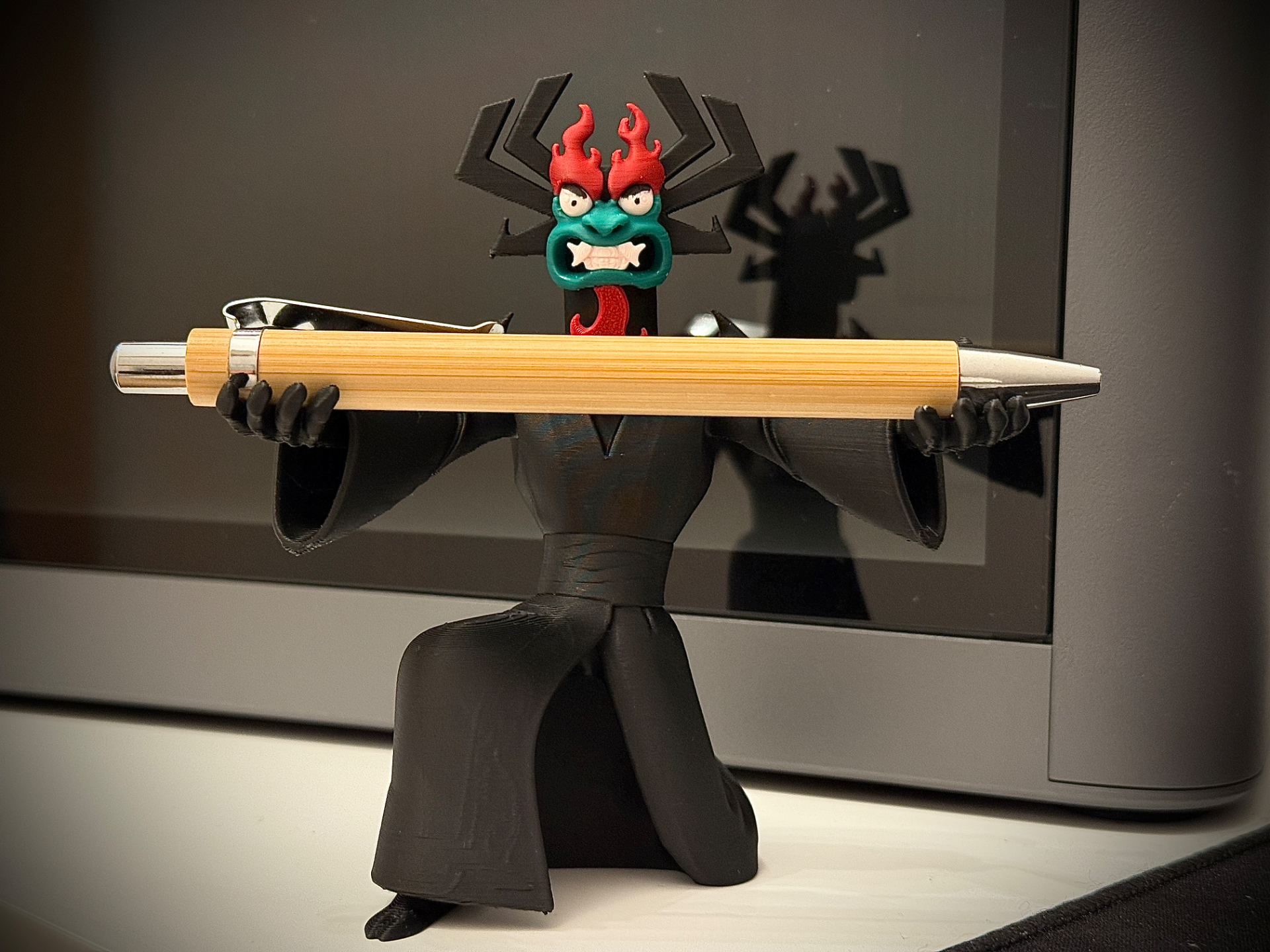 Aku Pen Holder - Samurai Jack