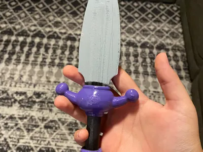 life size Yeeps dagger 