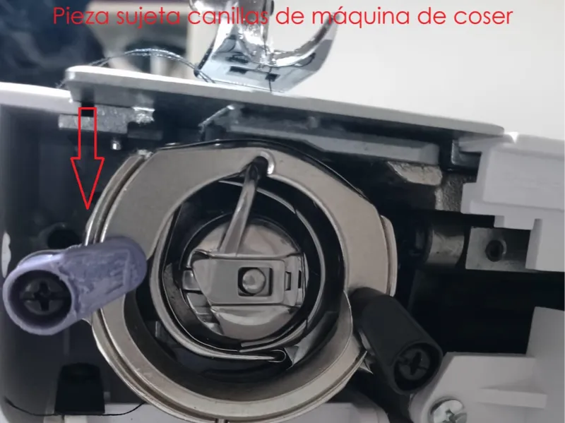 Pieza sujeta canillas para máquina de coser