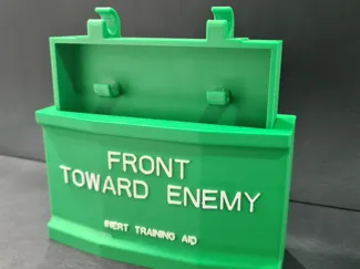 CrayMore - The ultimate Marine Crayon Holder