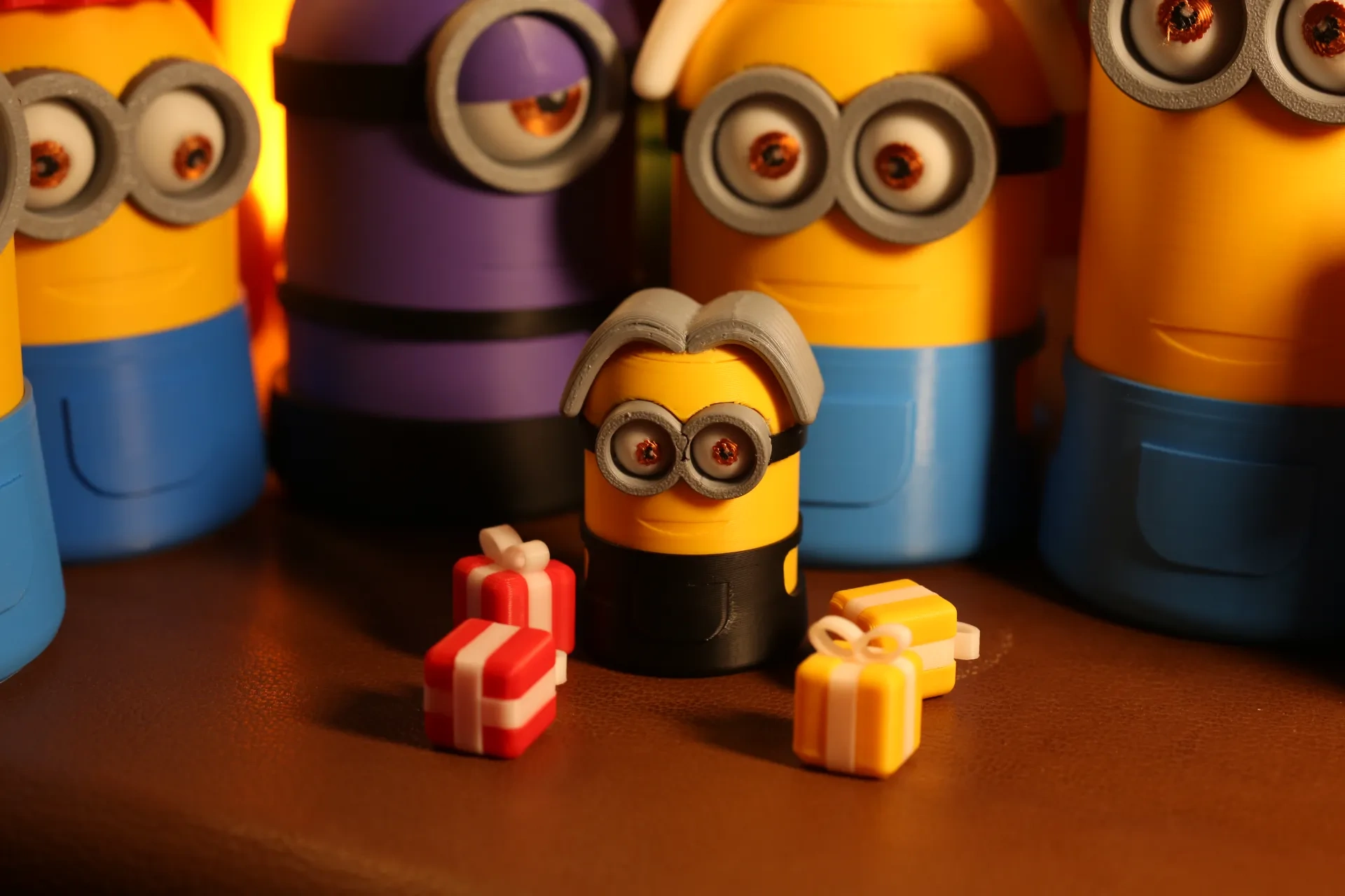 Miniatura 7 do modelo 3D 小黄人系列：手办、玩偶、存钱罐、笔筒、加湿器、储物罐