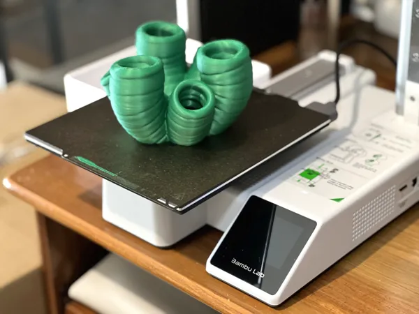 https://makerworld.bblmw.com/makerworld/model/US707fb77d5cb145/design/2024-11-18_319c2d2a136fd.jpg