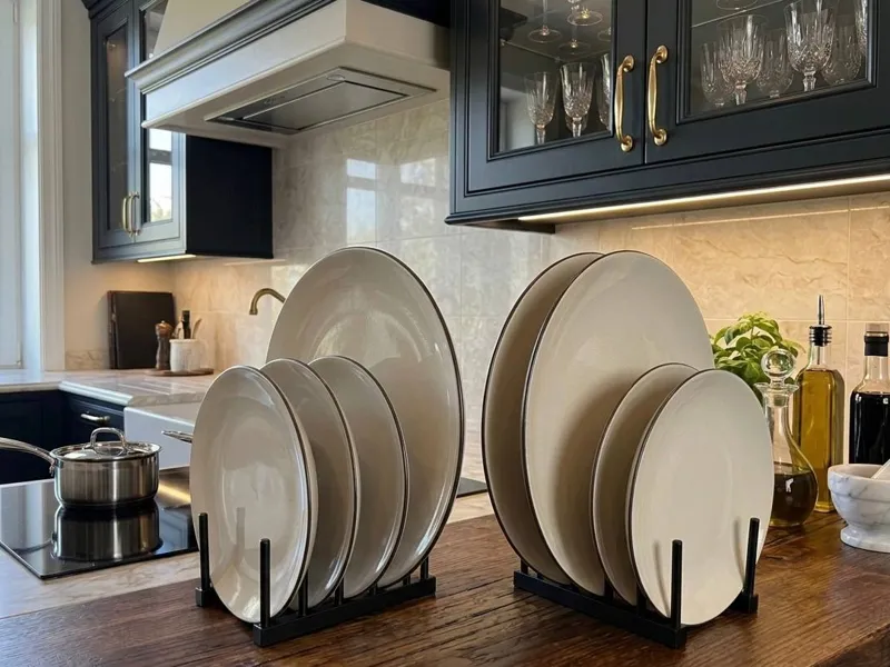 Porta piatti elegante