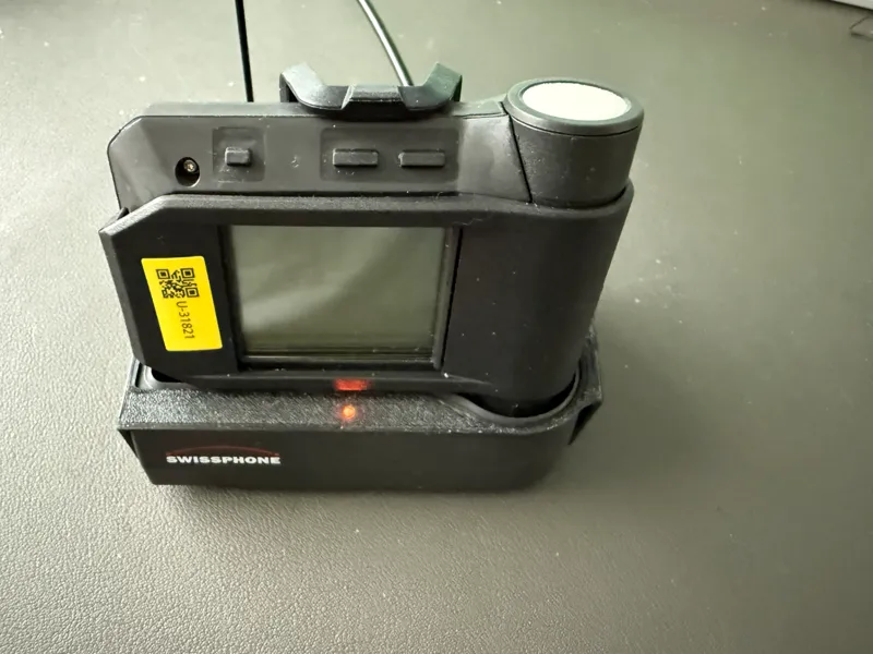 Swissphone charging station led dimming