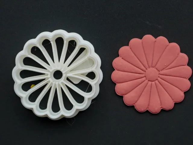 16 Petal Flower Clay Cutter For Earrings Necklaces