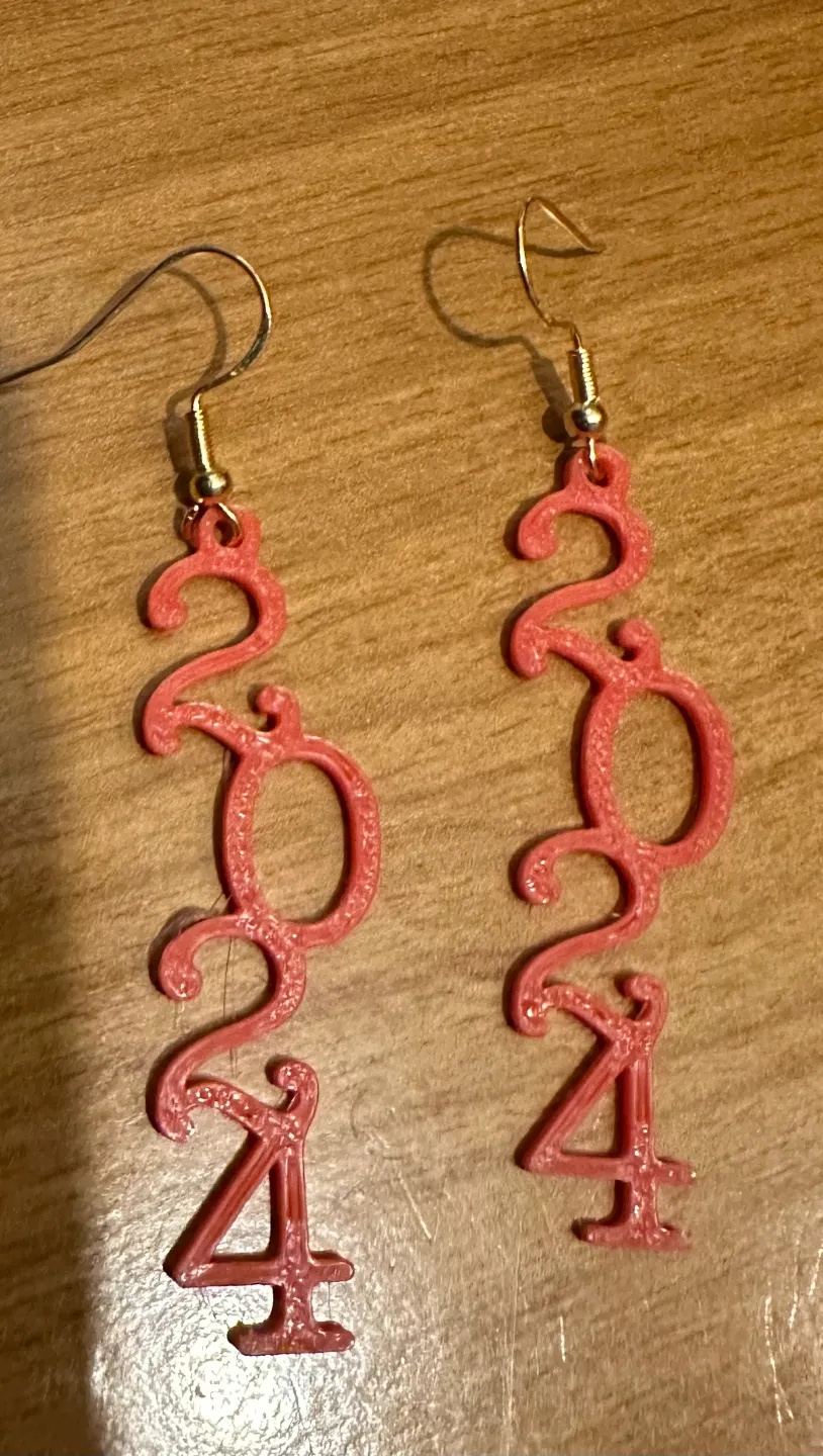 Earrings 2024 view 3