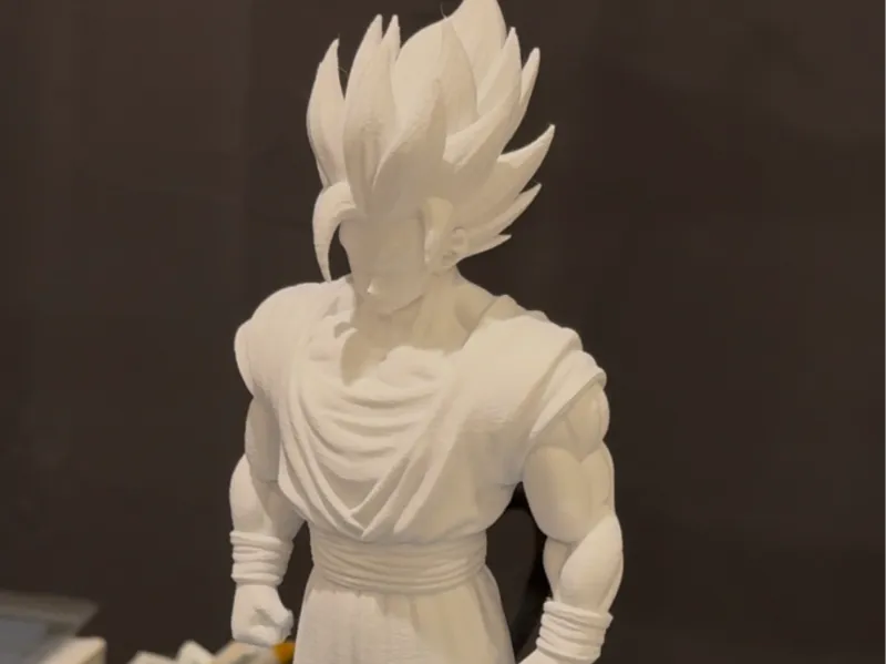 Goku Super Sayajin 2 * 25cm * sehr detailliert