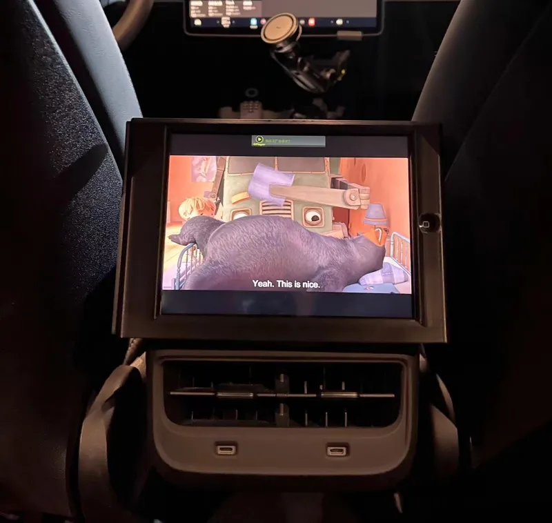 Tesla model Y model 3 rear screen for kids