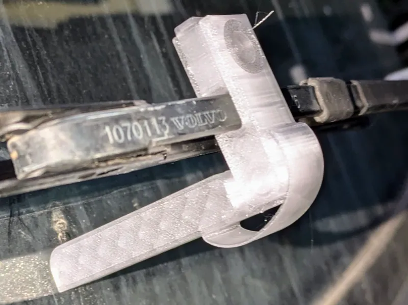 Lift windshield wipers