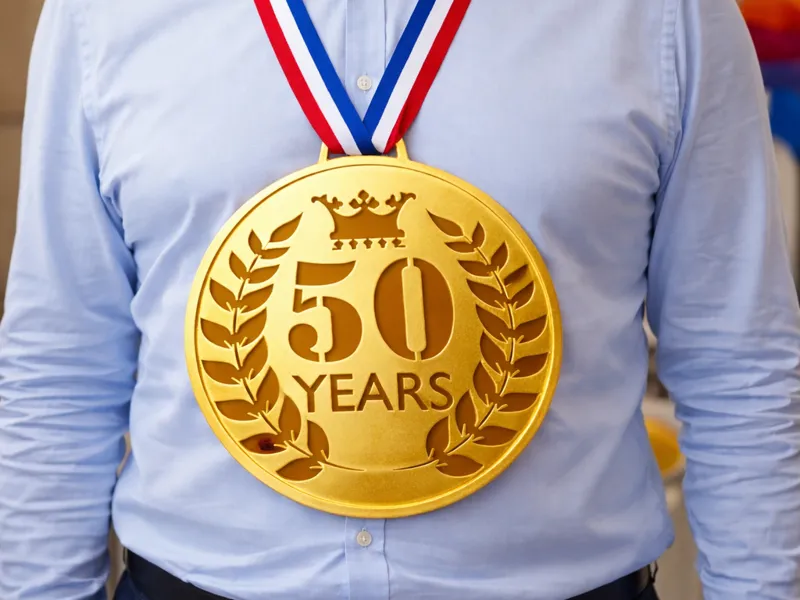 Birthday, anniversary medal (editing profile)