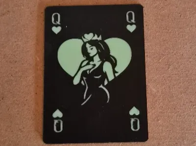Queen of hearts glow in the dark playing card