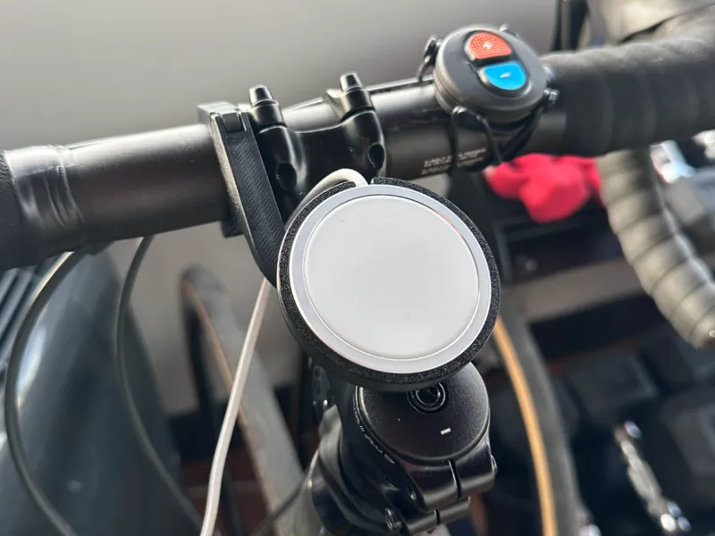 Minimalist MagSafe adapter for Garmin mounts