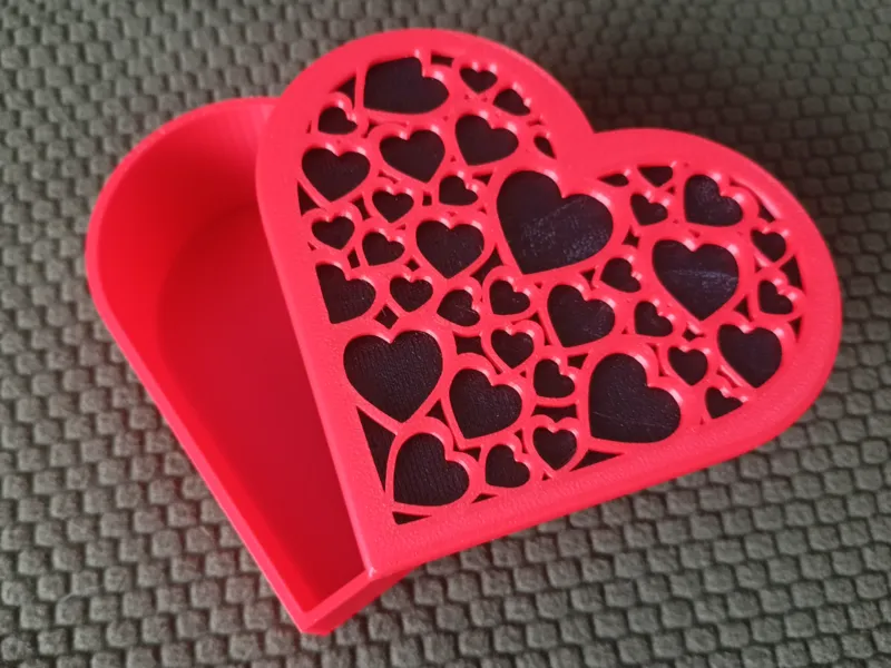 Heart Ornament Gift Box with Optional Insert