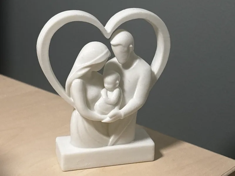 Family Heart Sculpture Decorative Figurine