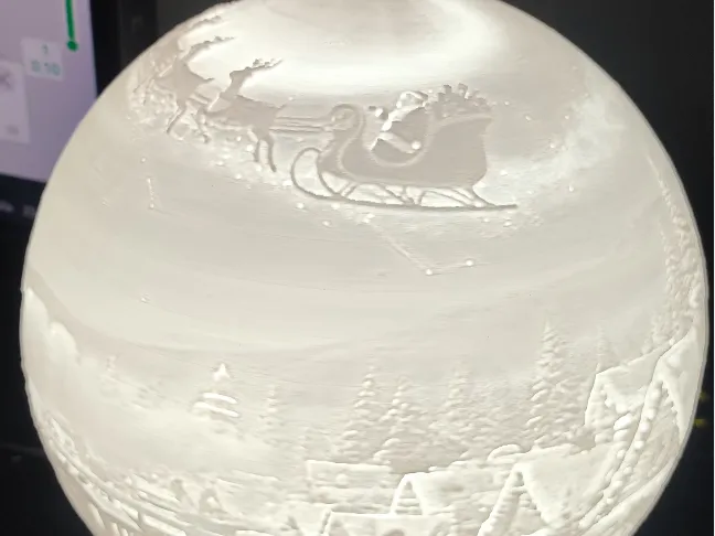 Boule de Noël N°2 thème pole express
