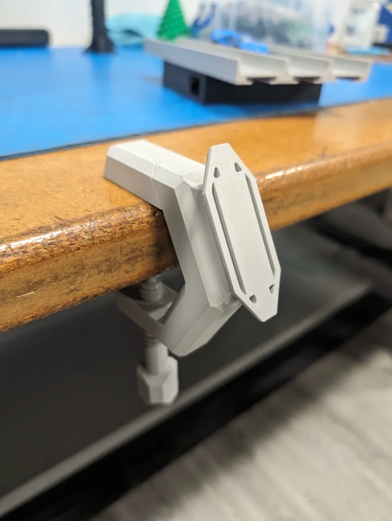 Diecast Starting Gate Track Clamp