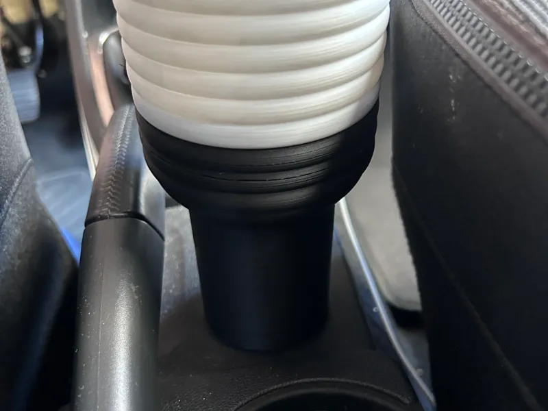 Renault Captur trashcan