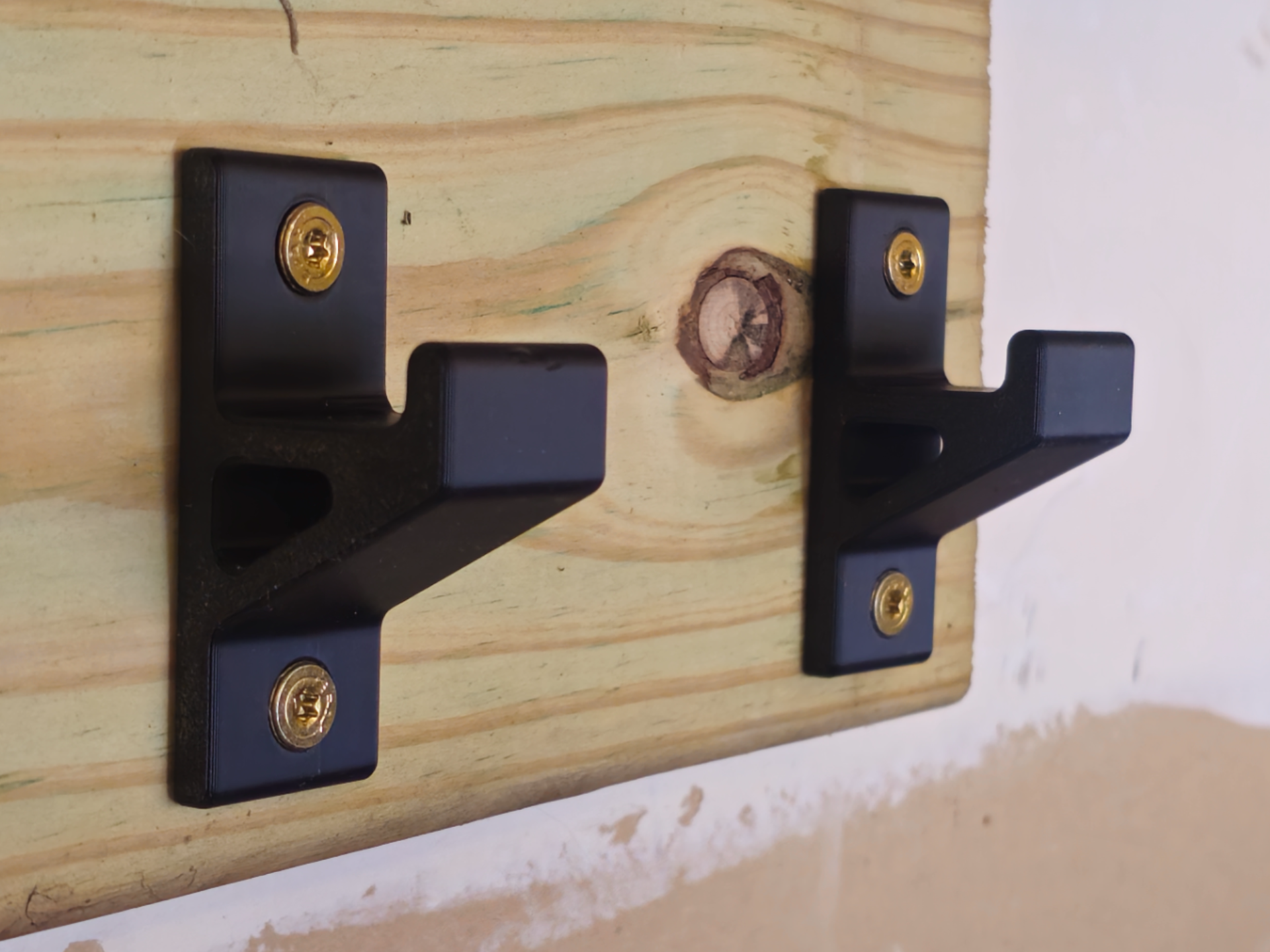 Heavy Duty Small Wall Hook