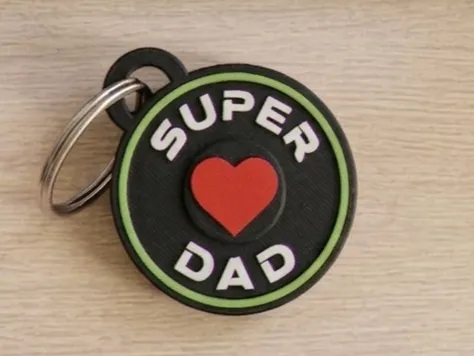 Keychain super dad with heart