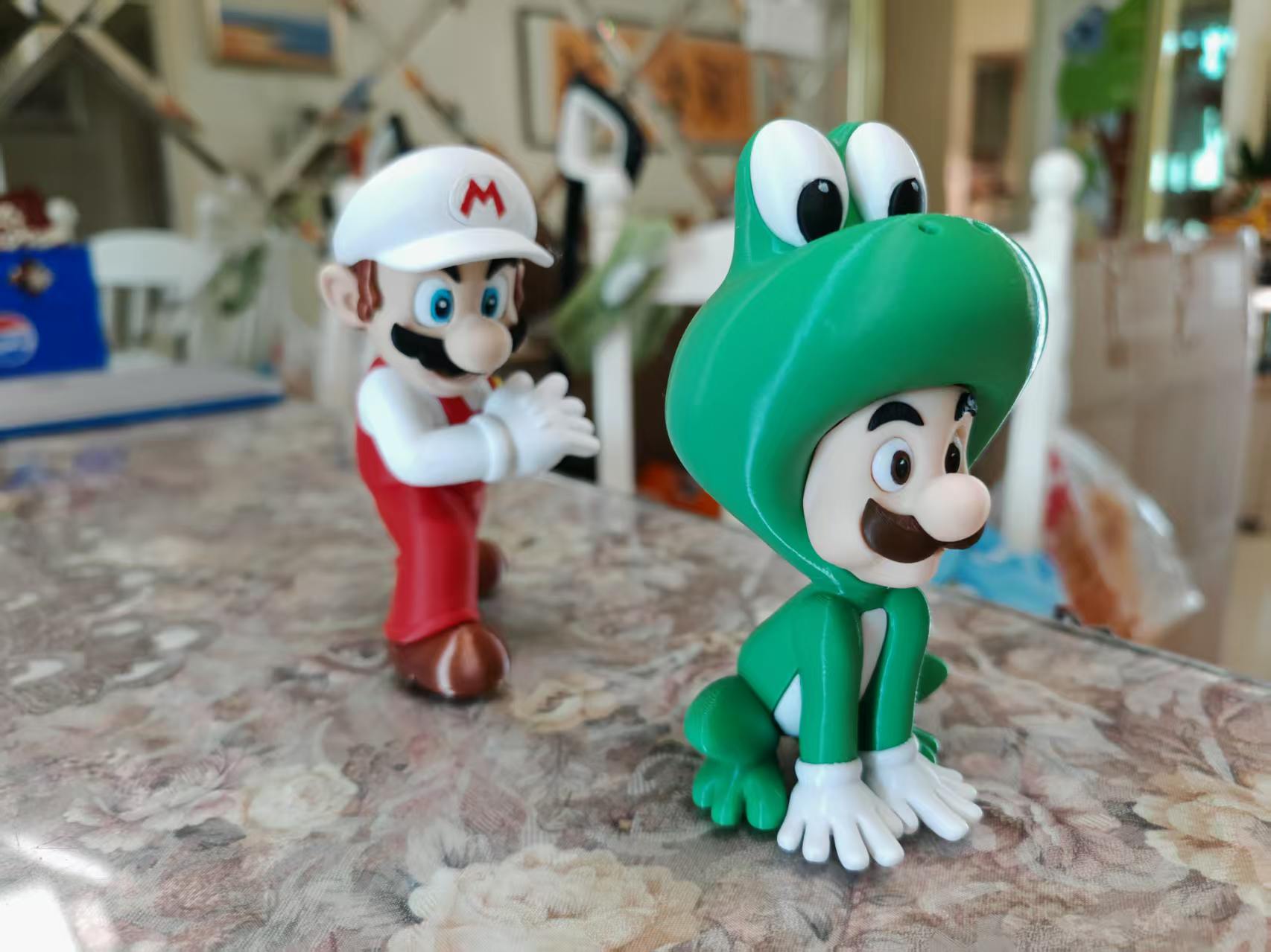 Miniatura 1 do modelo 3D 青蛙路易吉 Frog Luigi  分件打印  马里奥大电影（无需AMS）