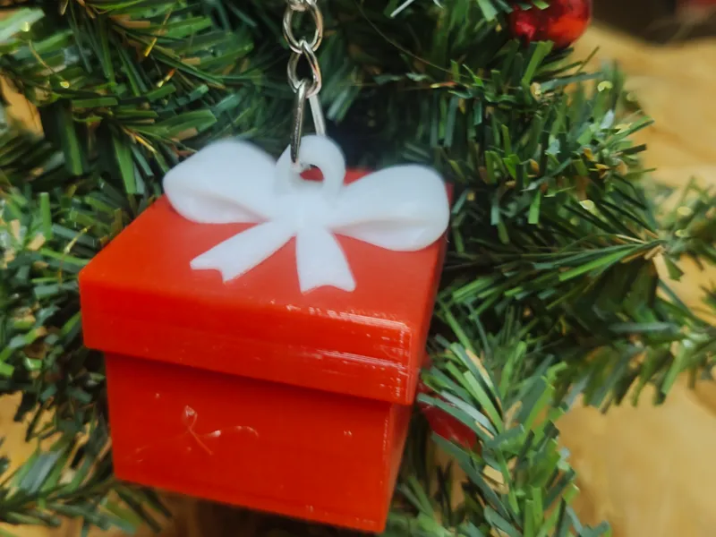 Gift Box Keychain Christmas Ornament