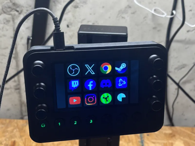 Loupedeck Live/Razer stream deck 4080 mount