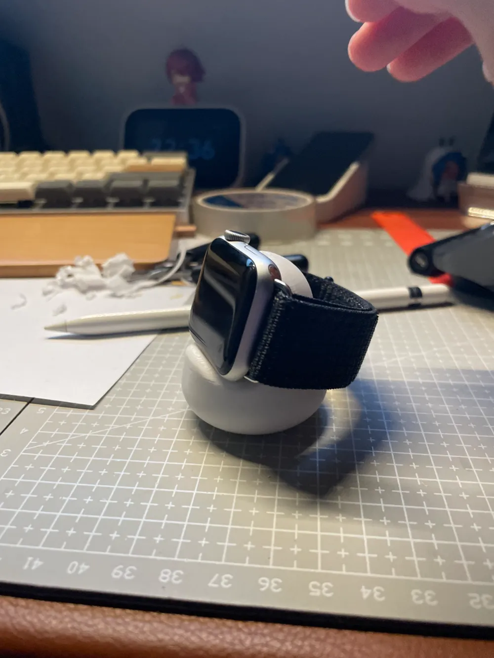Apple Watch Stand compact by XH_Lab MakerWorld