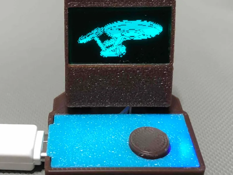 UIAPduino マイコンボード  TTY風な筐体 