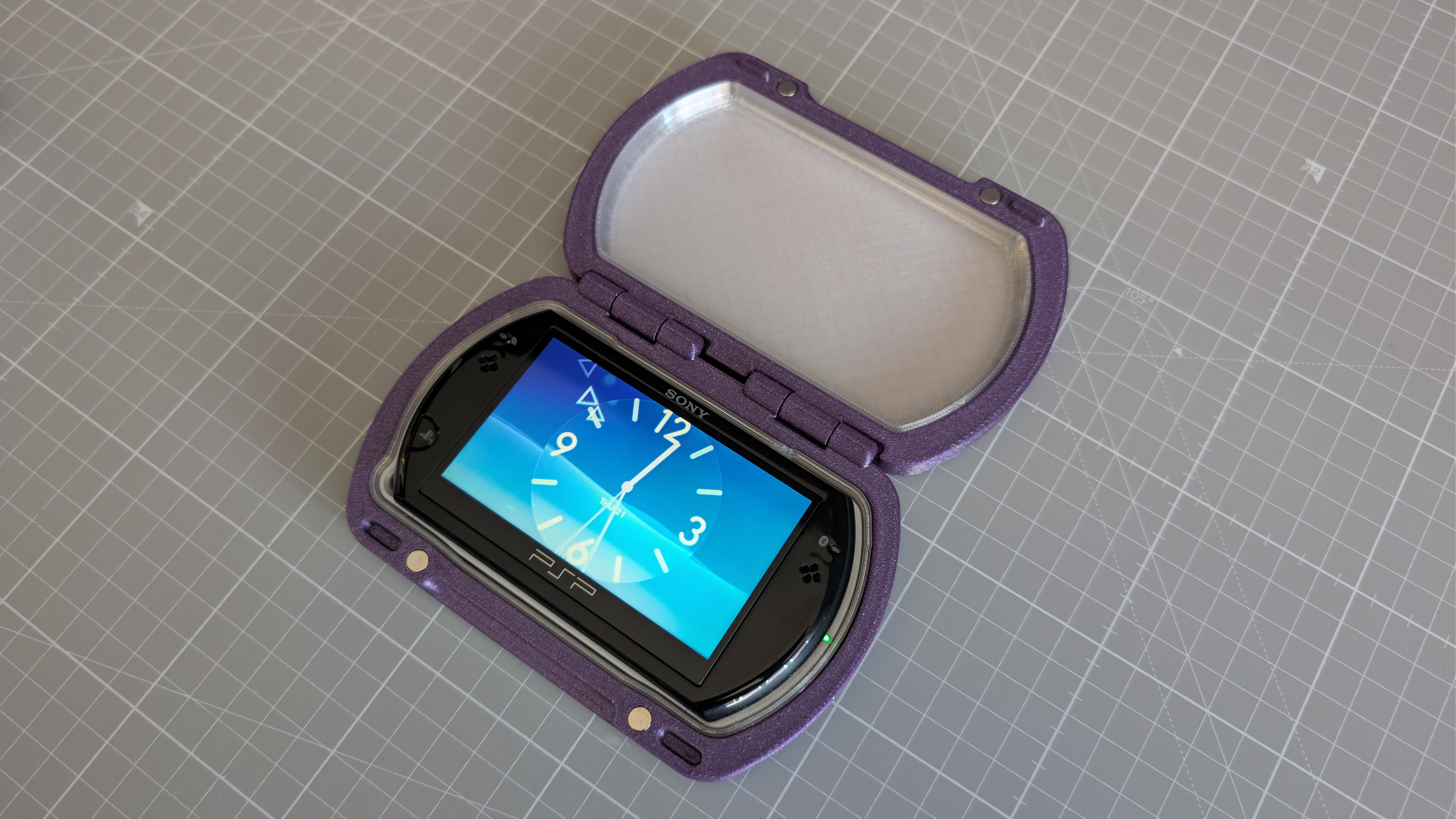PSP GO | Protective case with TPU insert - Free 3D Print Model