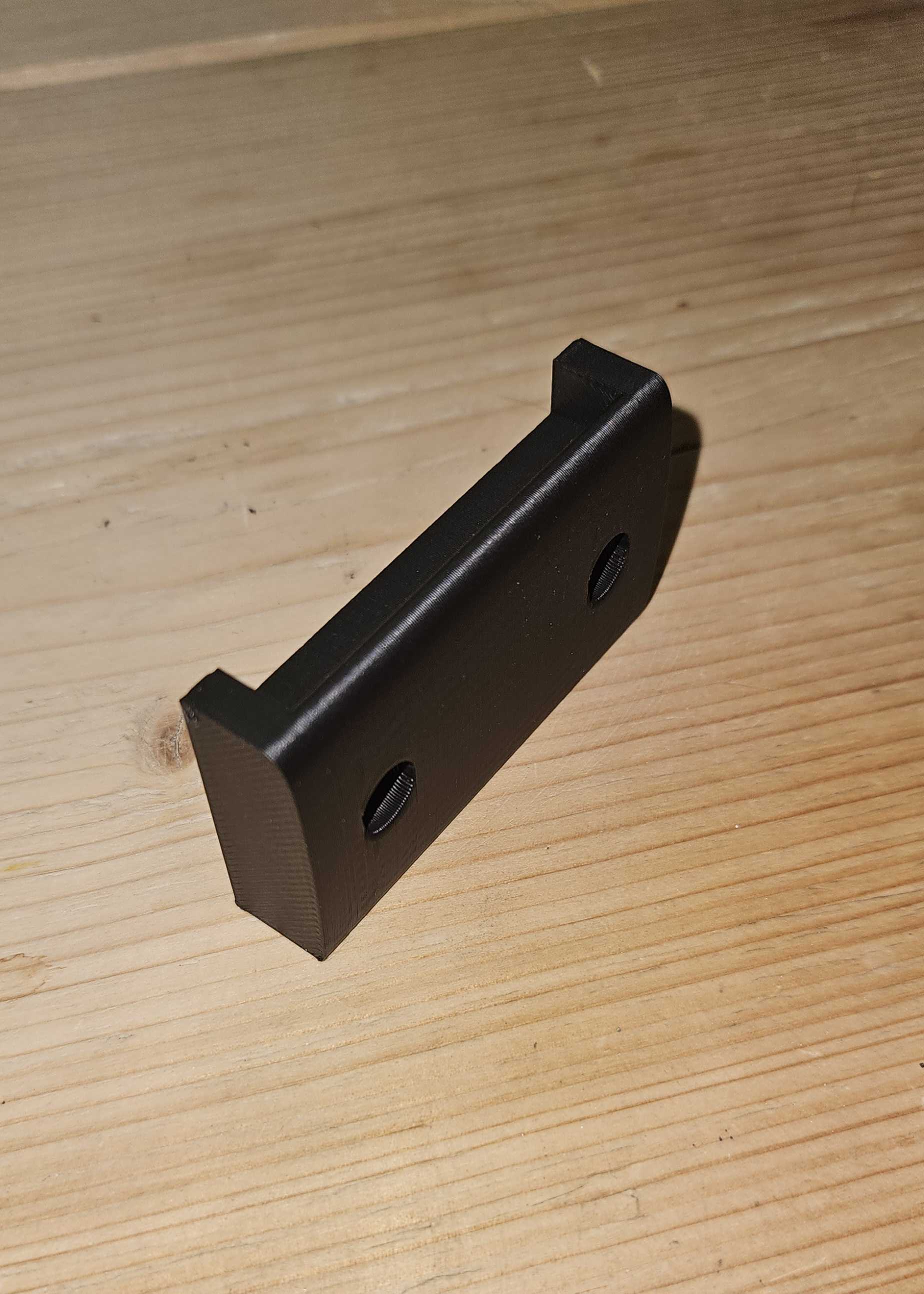 Miniatura 2 do modelo 3D Mito rail style wall bracket
