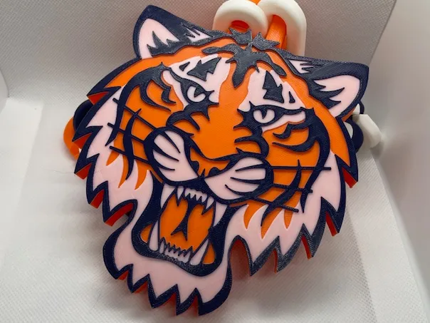Detroit Tigers Head Chain Medallion with Links