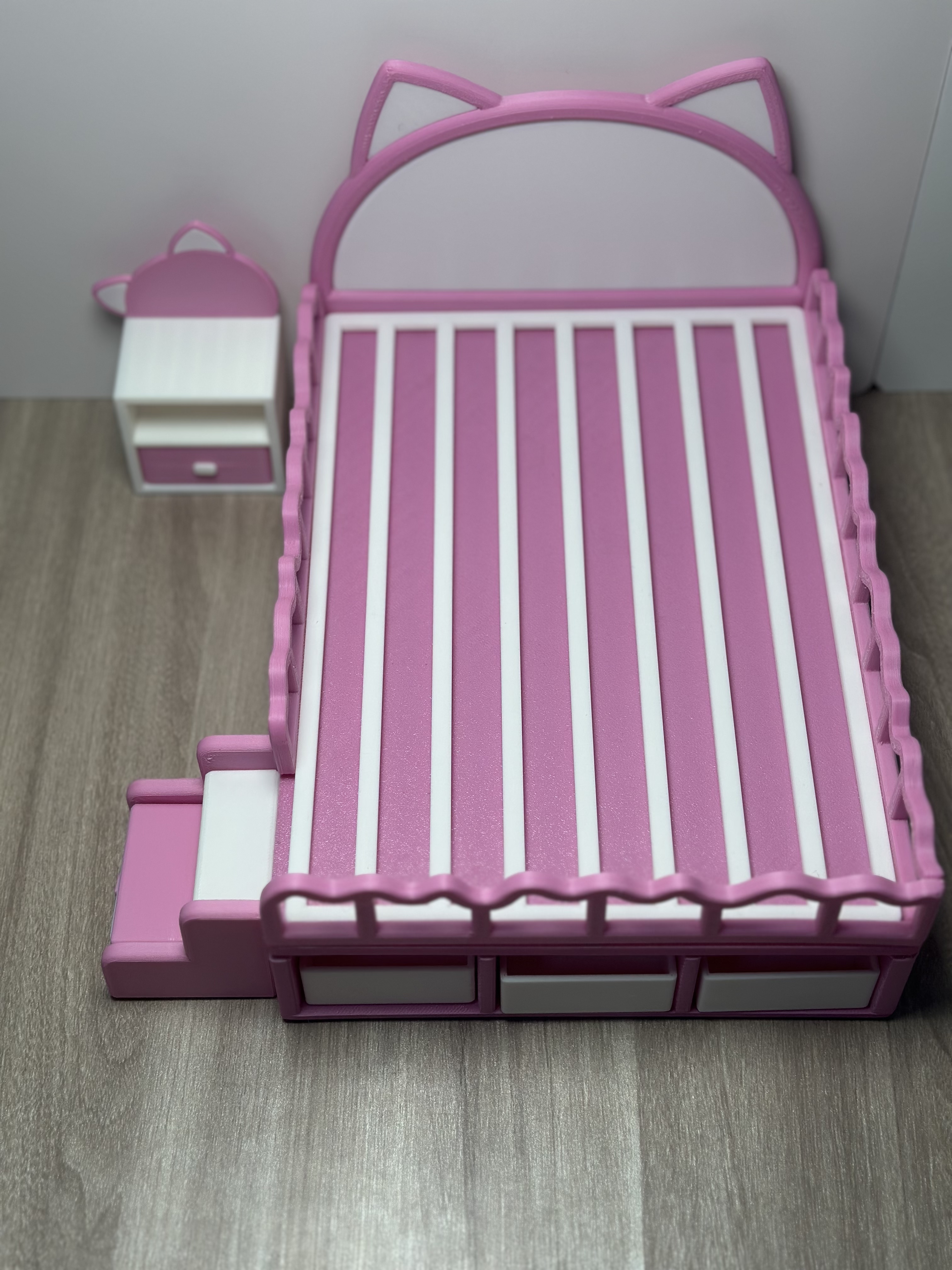 Miniatura 1 do modelo 3D 微缩娃床