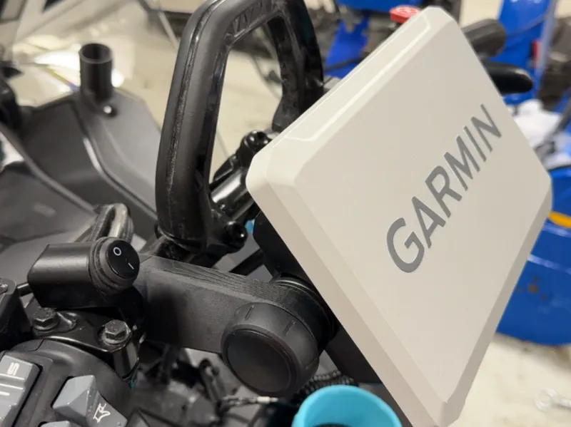 Garmin sonar handlebar mount