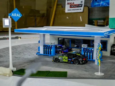 Scale real-time price display gas station