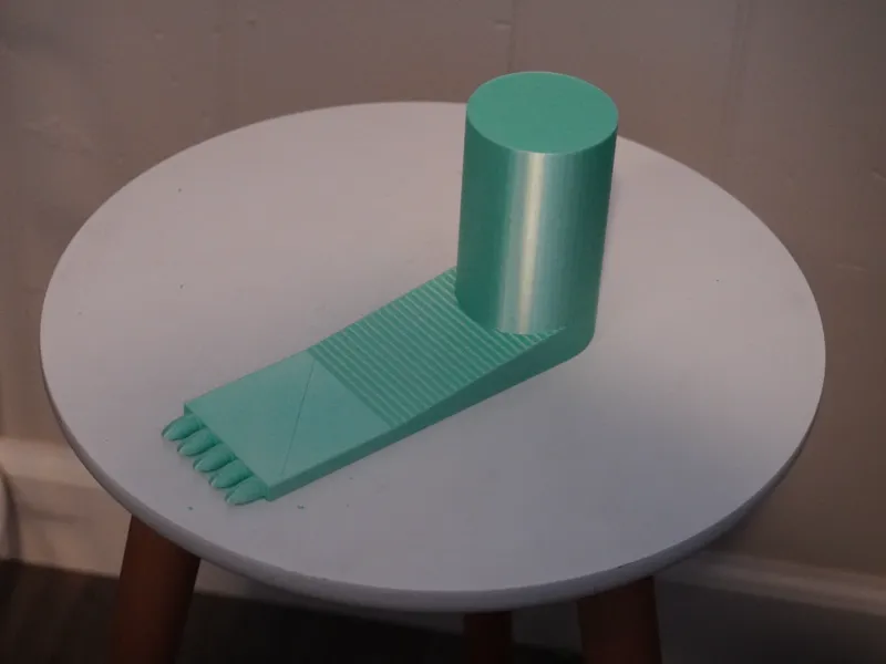 Modern Art Foot