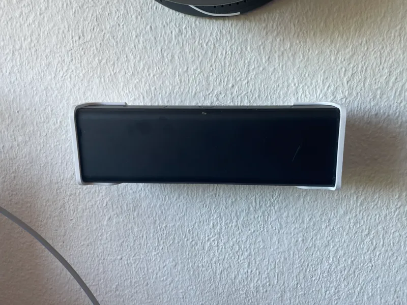 laMetric Time Wall Mount
