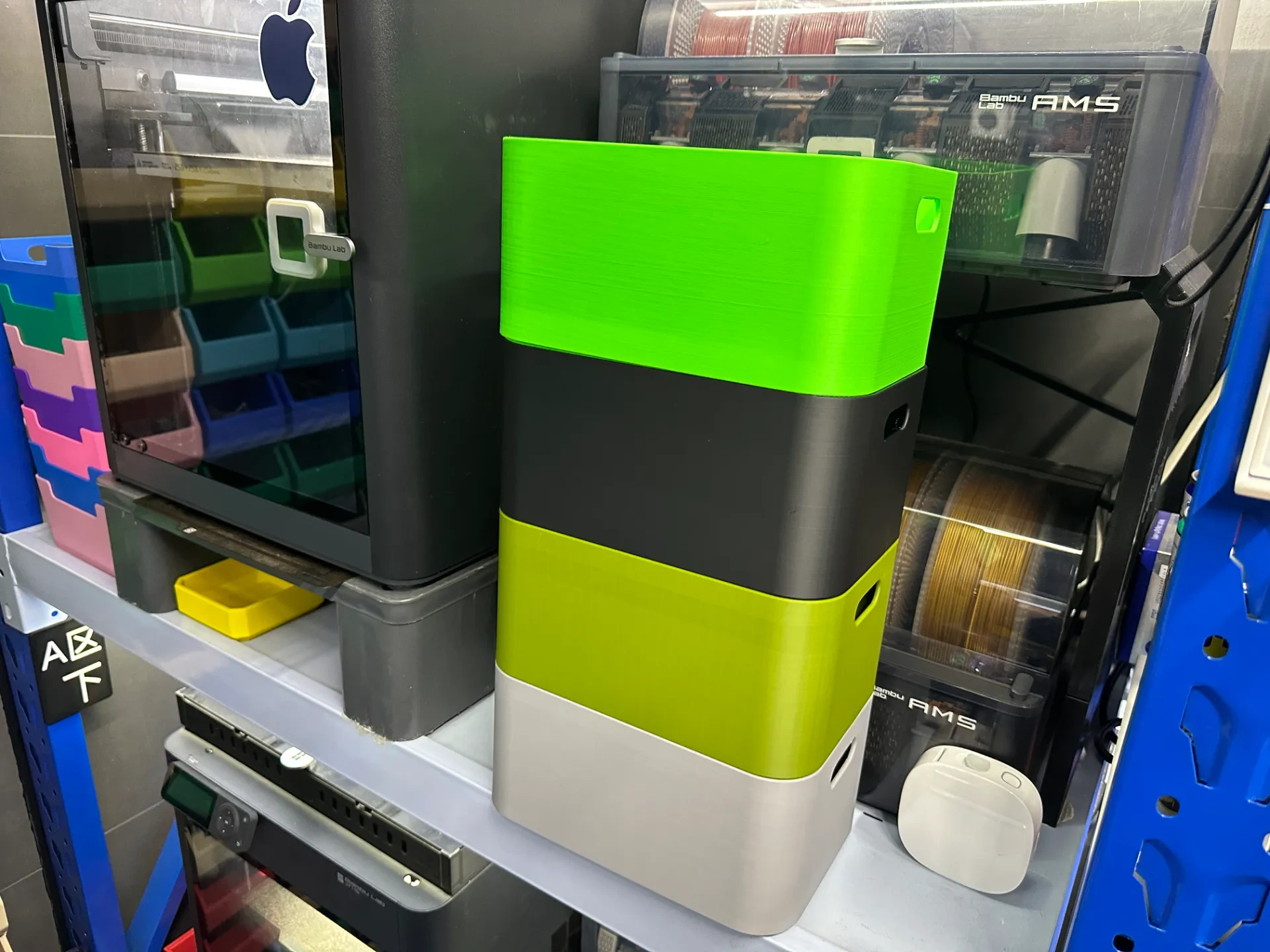 Miniatura 6 do modelo 3D 可堆叠手提篮收纳盒