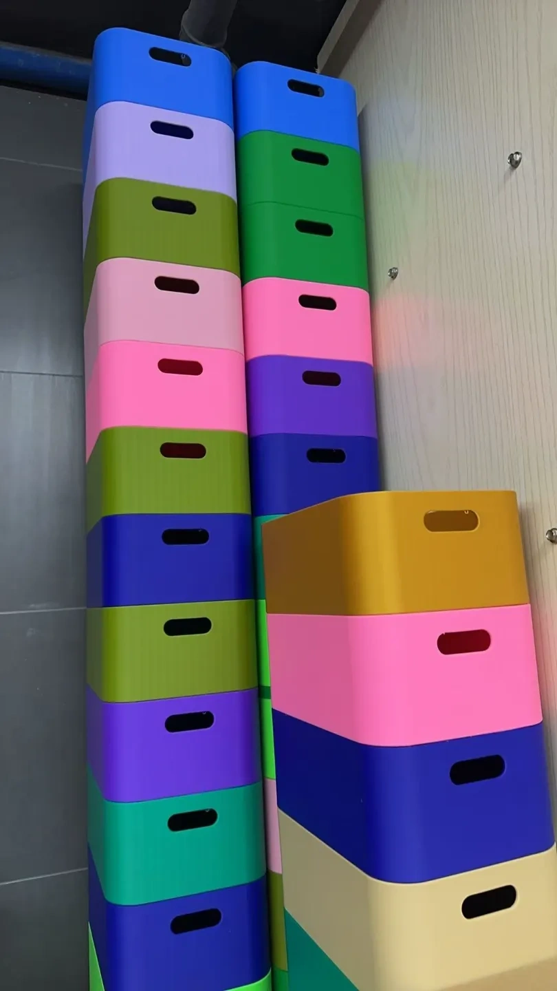 Miniatura 5 do modelo 3D 可堆叠手提篮收纳盒