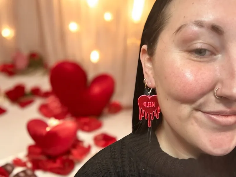 HELP melting heart valentines earrings