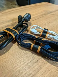 2 Colors Medium Simple Cable Organizer Clip
