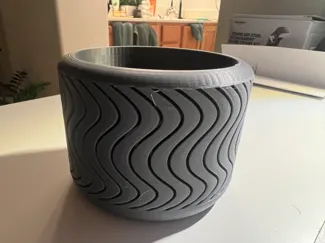 Wavy Flow Planter with Drainage Base – Planter