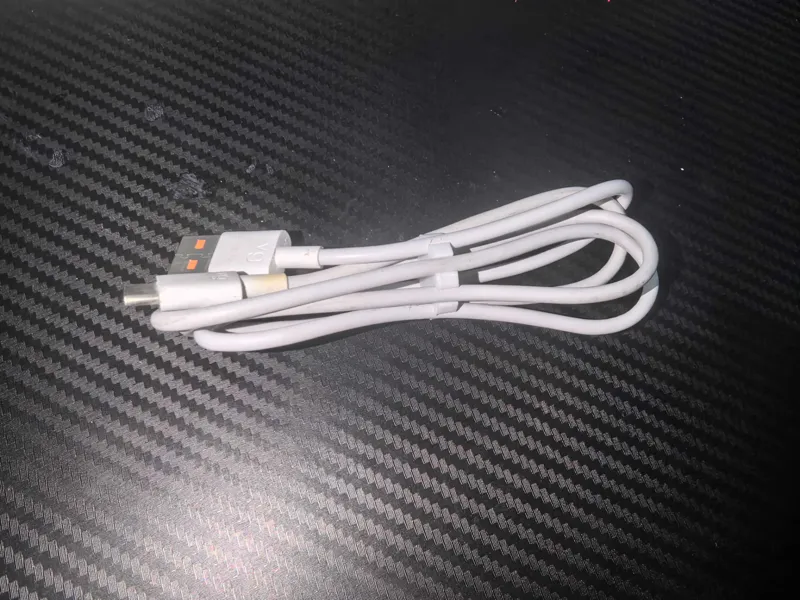 数据线集束理线卡