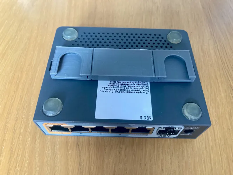 Mikrotik hEX S minimal multiboard/underware holder