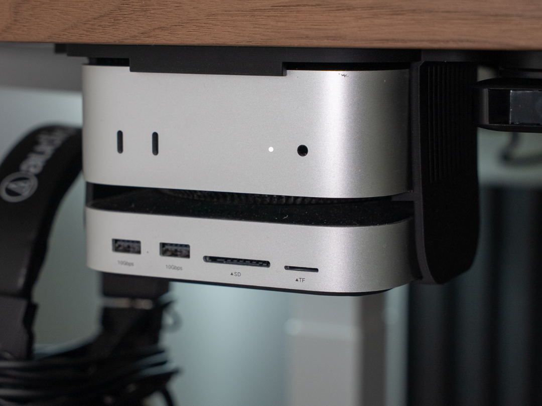 Mac Mini M4 stand with Ugreen Dock - Free 3D Print Model - MakerWorld