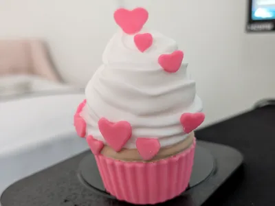 Valentines Day heart cupcake