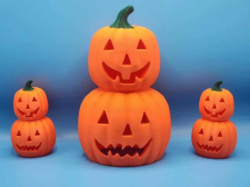 Stacked Jack-O’-Lanterns Halloween Decoration