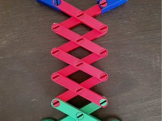 Customizable Claw Arm Toy