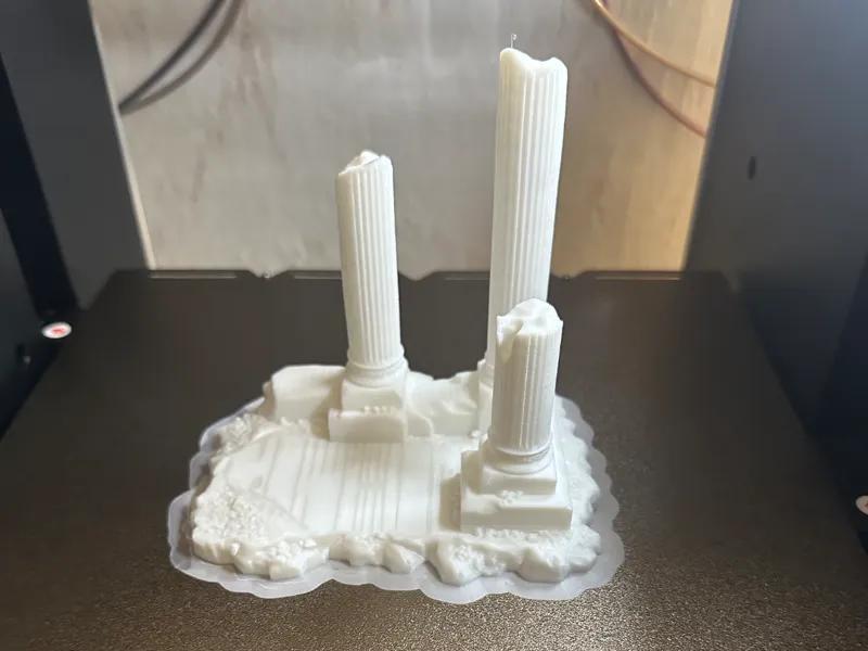 Ruined Greek Columns – Antike Säulenruine Diorama